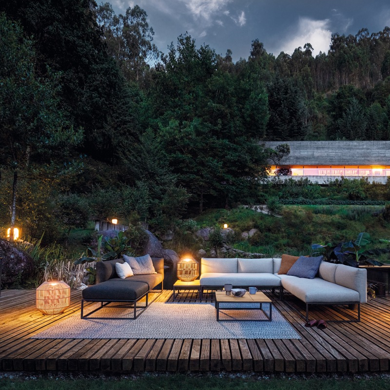 Gloster Maya Hocker/ Beistelltisch 75 x 100 cm